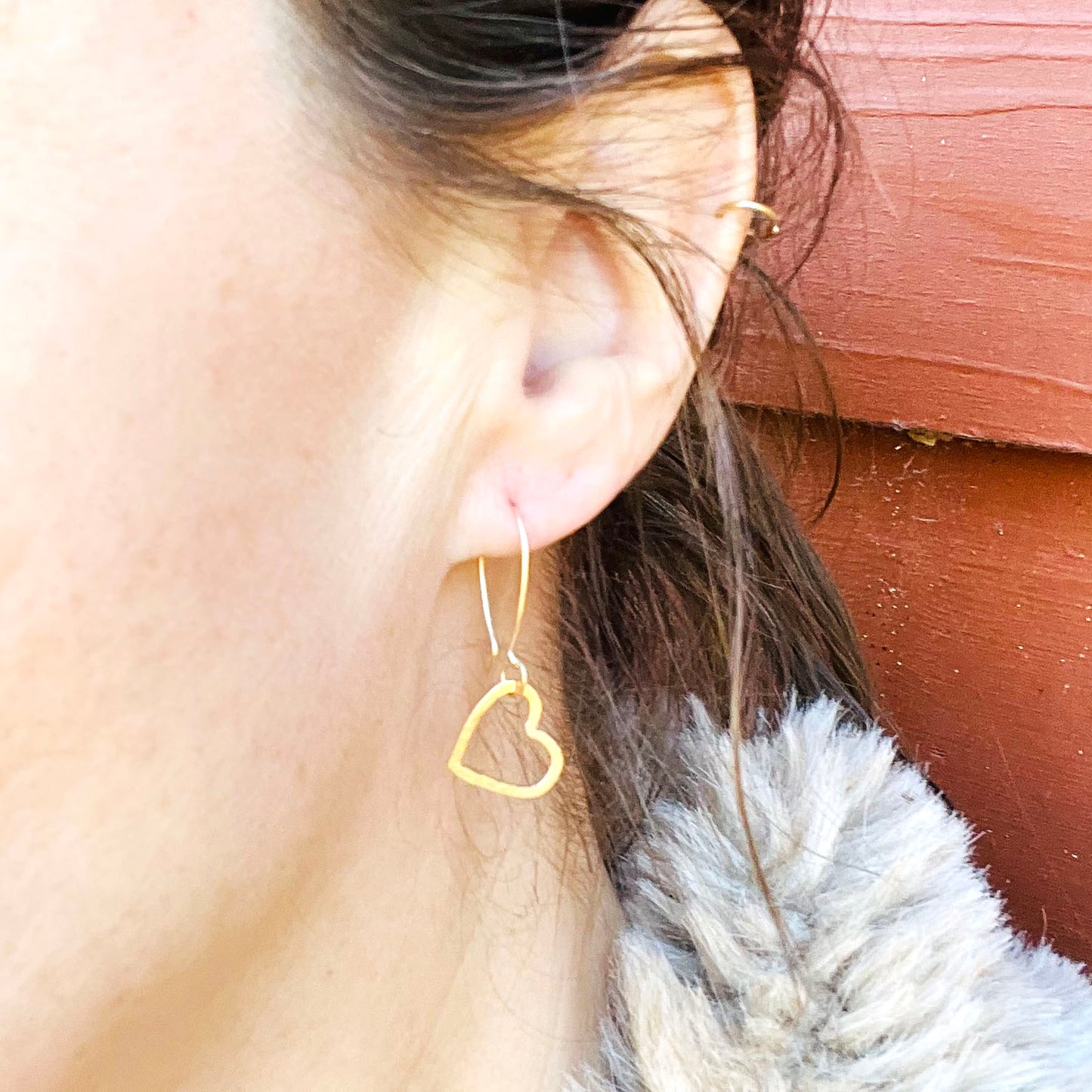 Dangling Heart Earrings